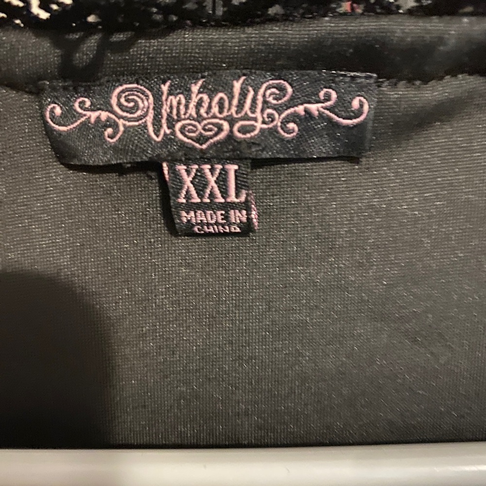 Unholy Black Bride Robe - Picture 4 of 6